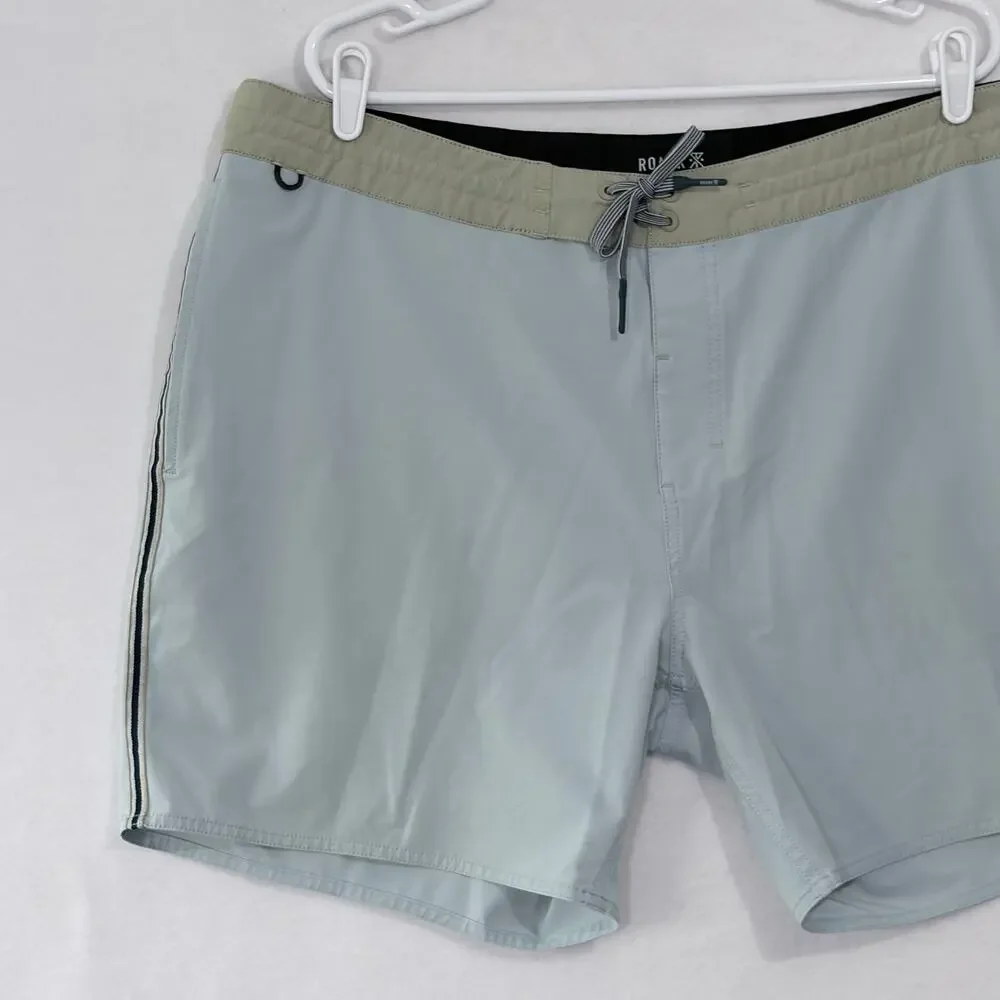 Roark Chiller Board Shorts Mens Size 40 Light Blue Lace Up Pockets Swim Trunks